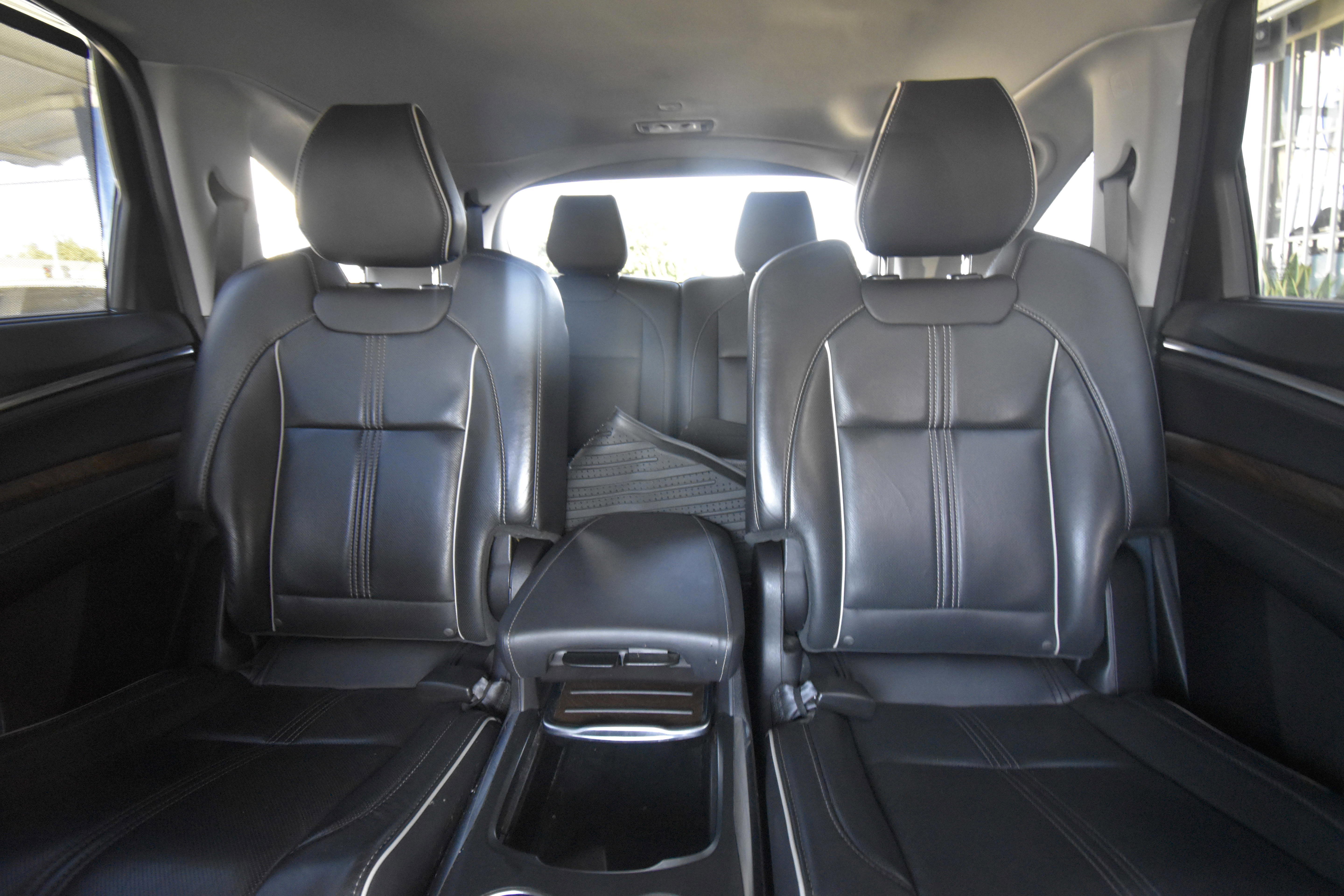 Used 2019 Acura MDX FWD w/ Advance Package image 10