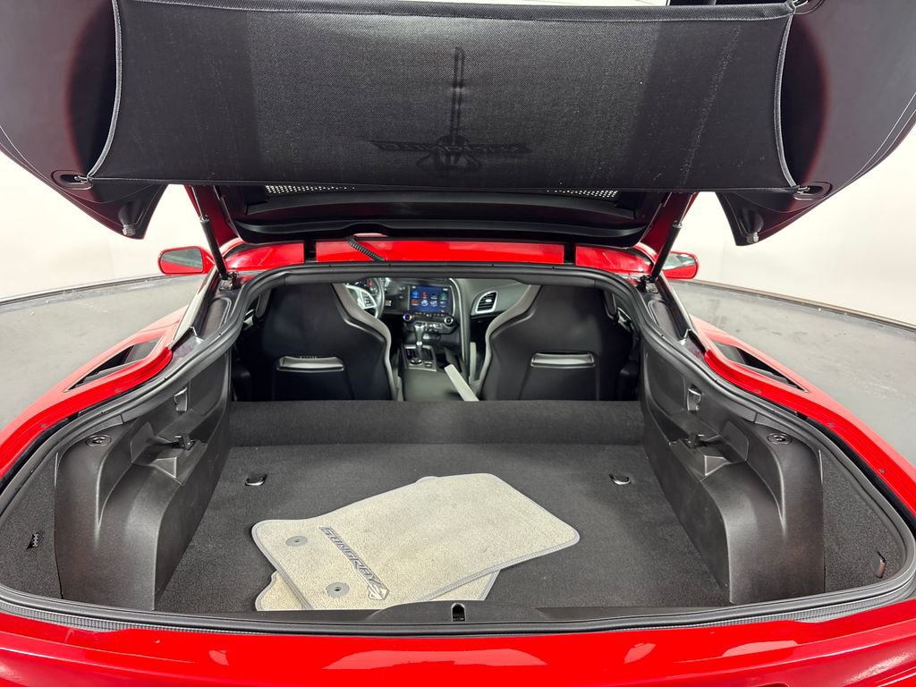 Used 2019 Chevrolet Corvette Stingray Coupe w/ Z51 1LT RWD image 27
