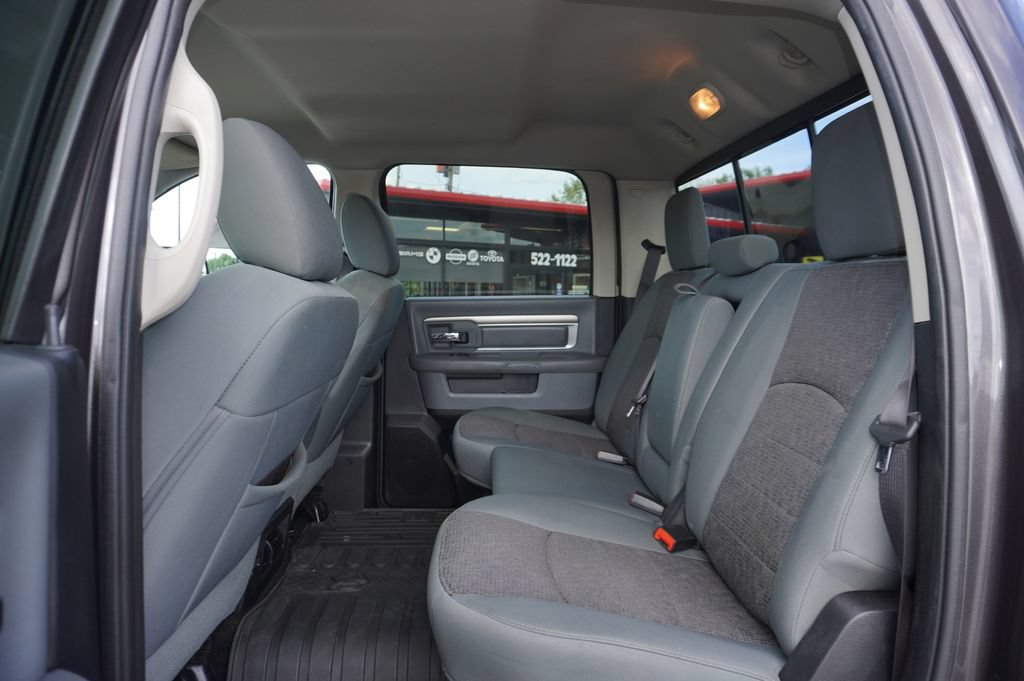 Used 2015 RAM 3500 SLT w/ Luxury Group AWD/4WD image 25