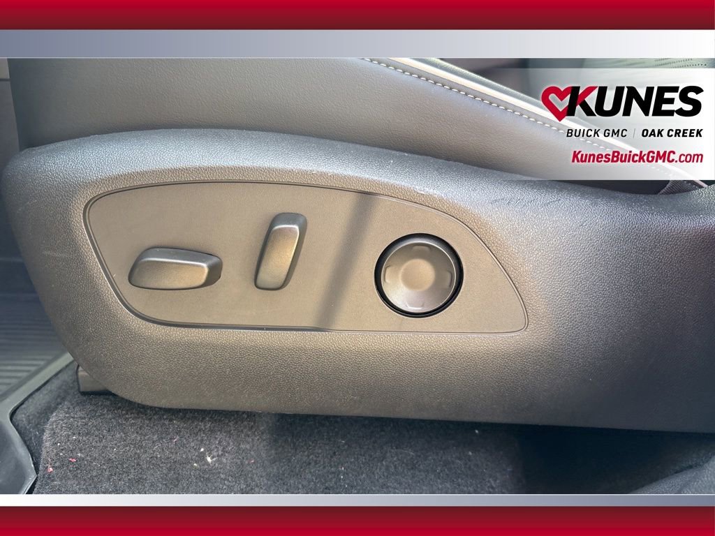 New 2026 Buick Enclave Sport Touring w/ Power Package image 15