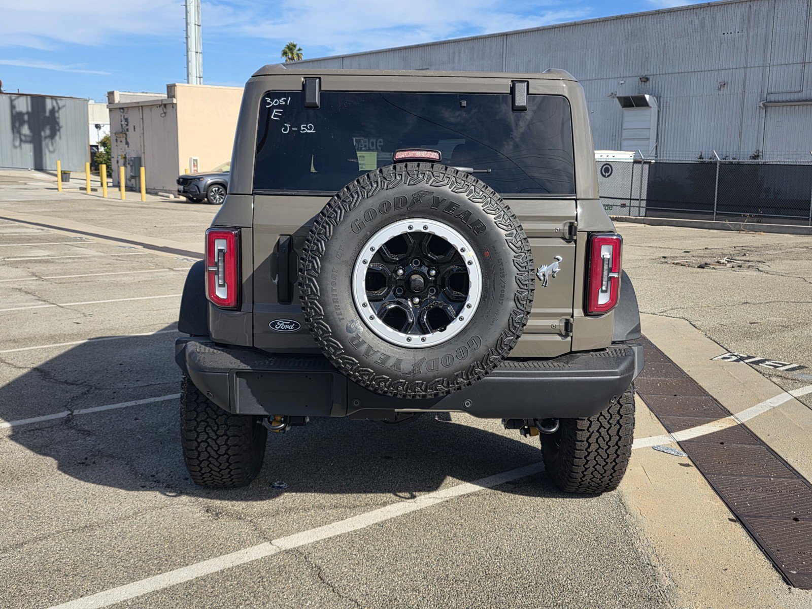 New 2026 Ford Bronco Badlands AWD/4WD image 5