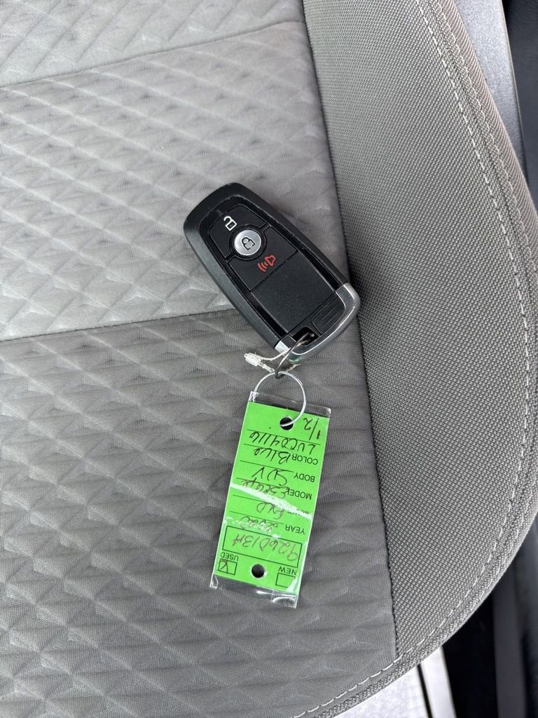 Used 2020 Ford Escape SE Sport image 48