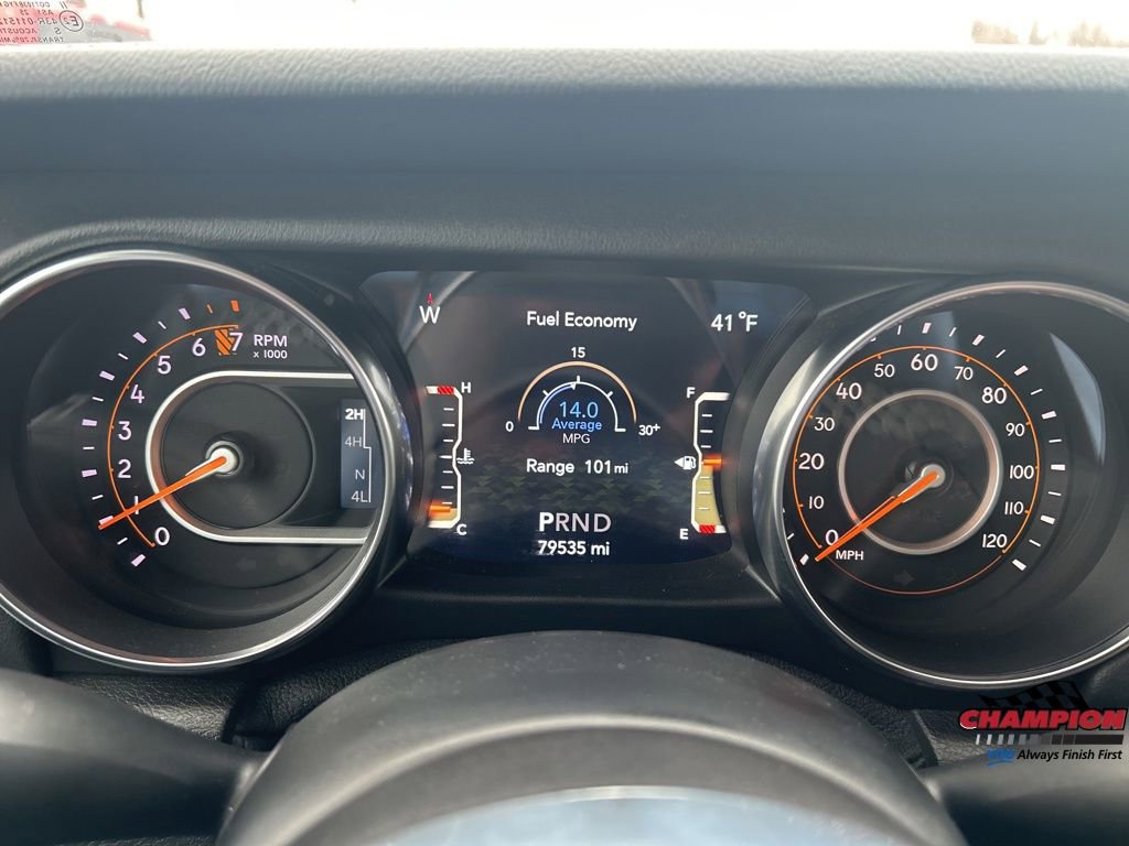 Used 2019 Jeep Wrangler Unlimited Sahara w/ Dual Top Group image 17