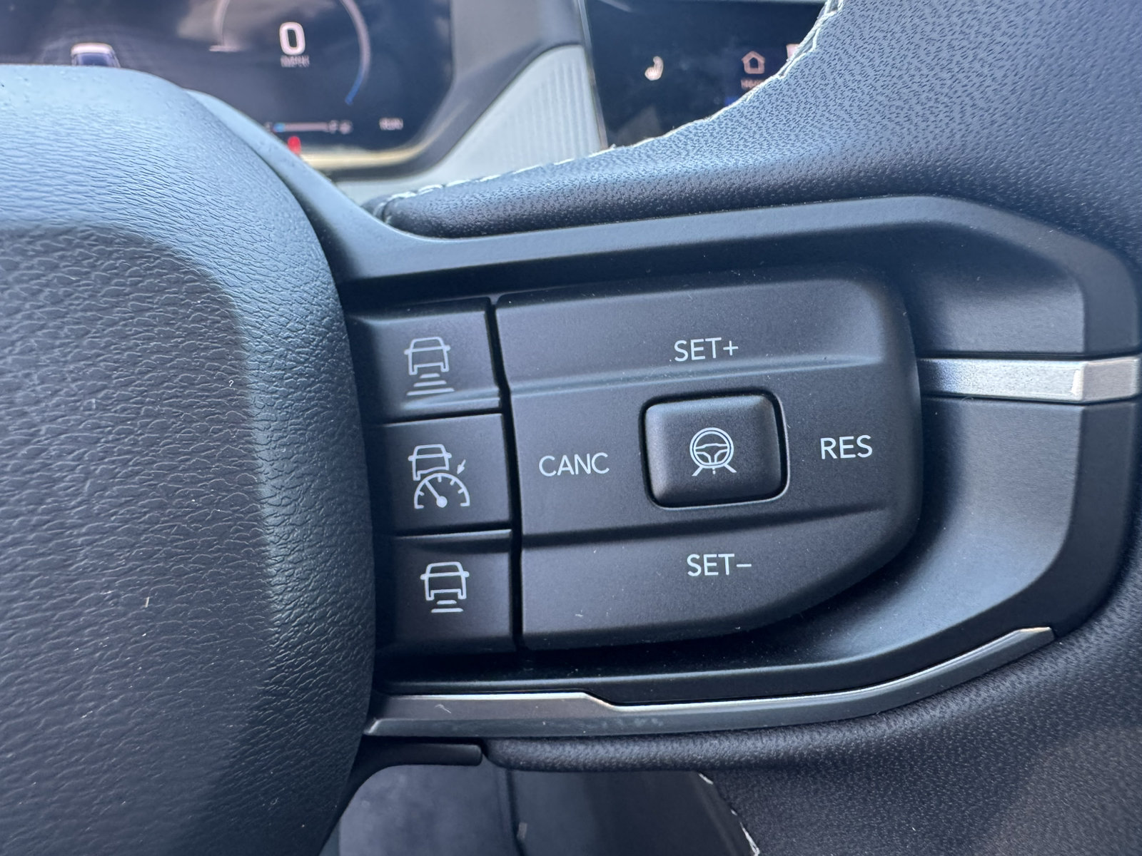 New 2026 Jeep Cherokee Limited AWD/4WD image 33