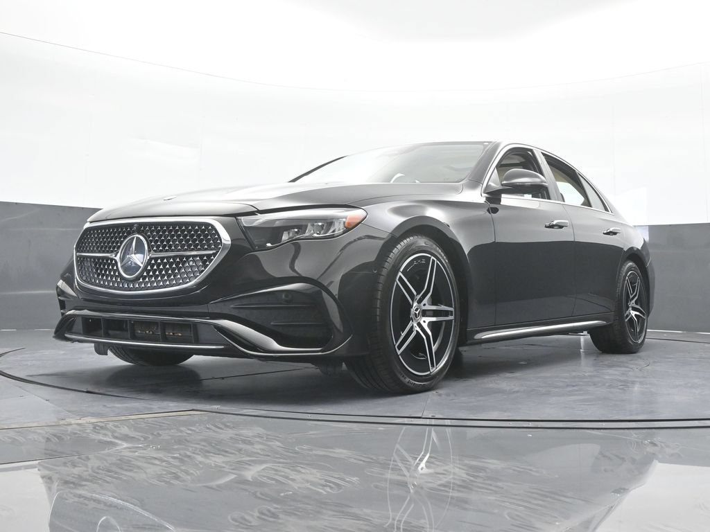 Used 2025 Mercedes-Benz E 350 Sedan w/ Winter Package image 58
