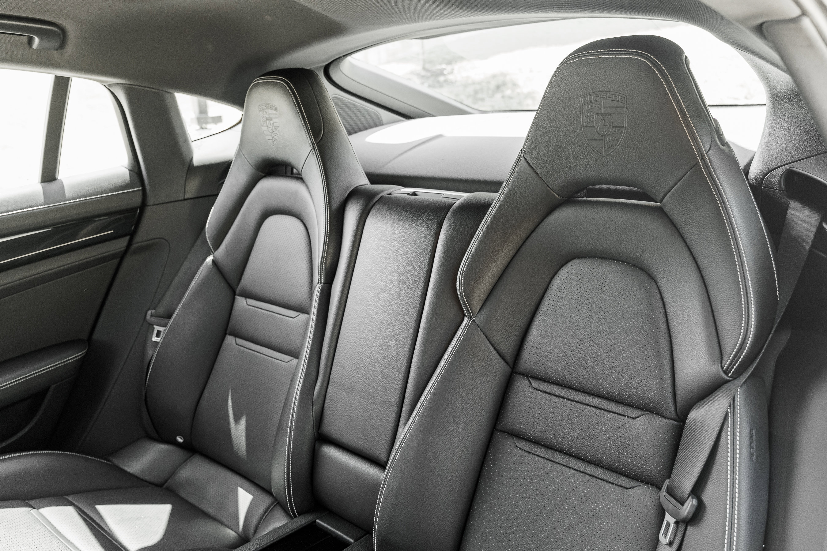 Used 2020 Porsche Panamera 4 image 26