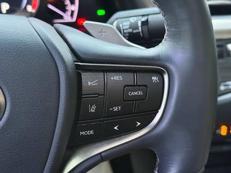 Used 2019 Lexus ES 350 image 21