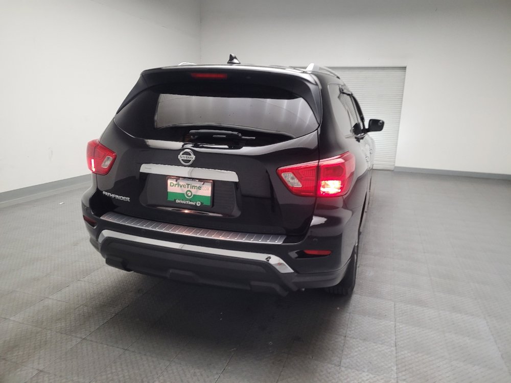 Used 2020 Nissan Pathfinder S FWD image 7
