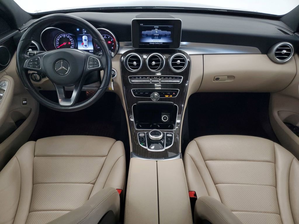 Used 2018 Mercedes-Benz C 300 4MATIC Sedan image 16