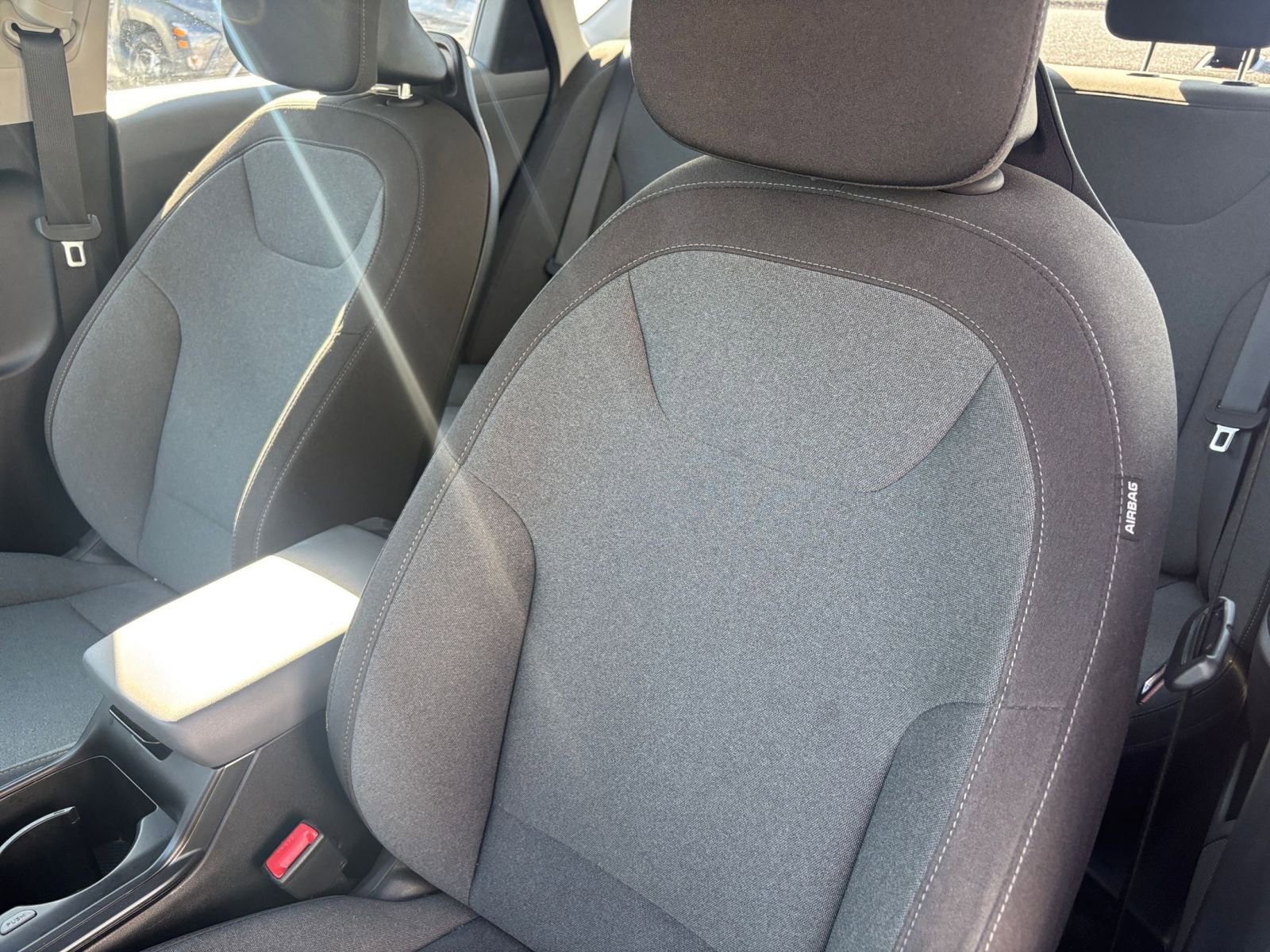 Used 2025 Kia K4 FWD image 35