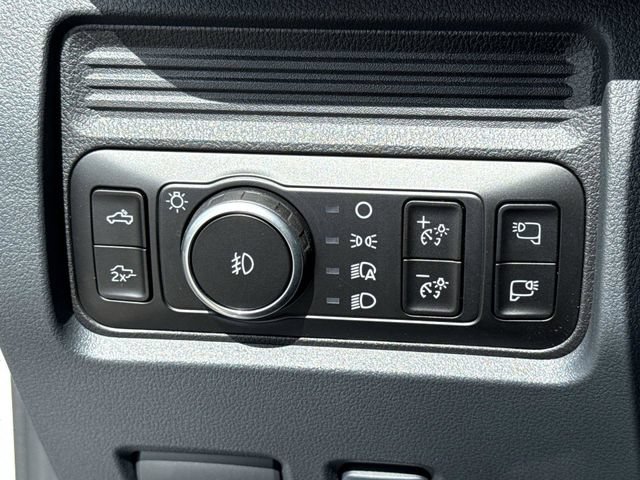 New 2026 Ford F350 Lariat RWD image 35
