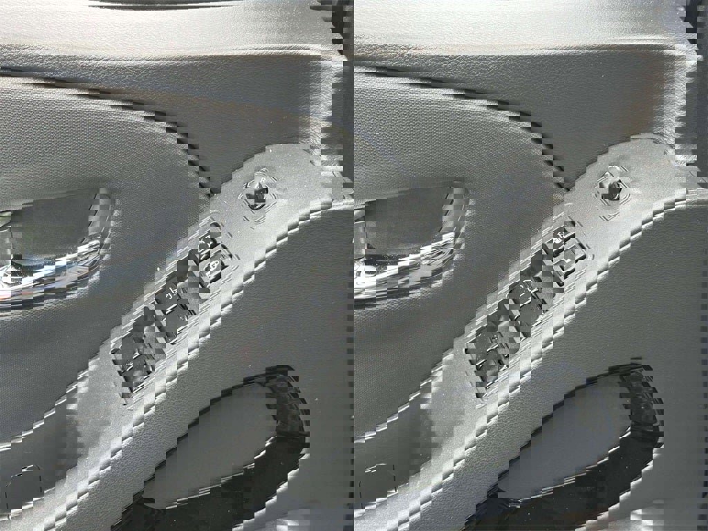 Certified 2022 Nissan Frontier PRO-4X w/ Pro-4X Premium Package image 18