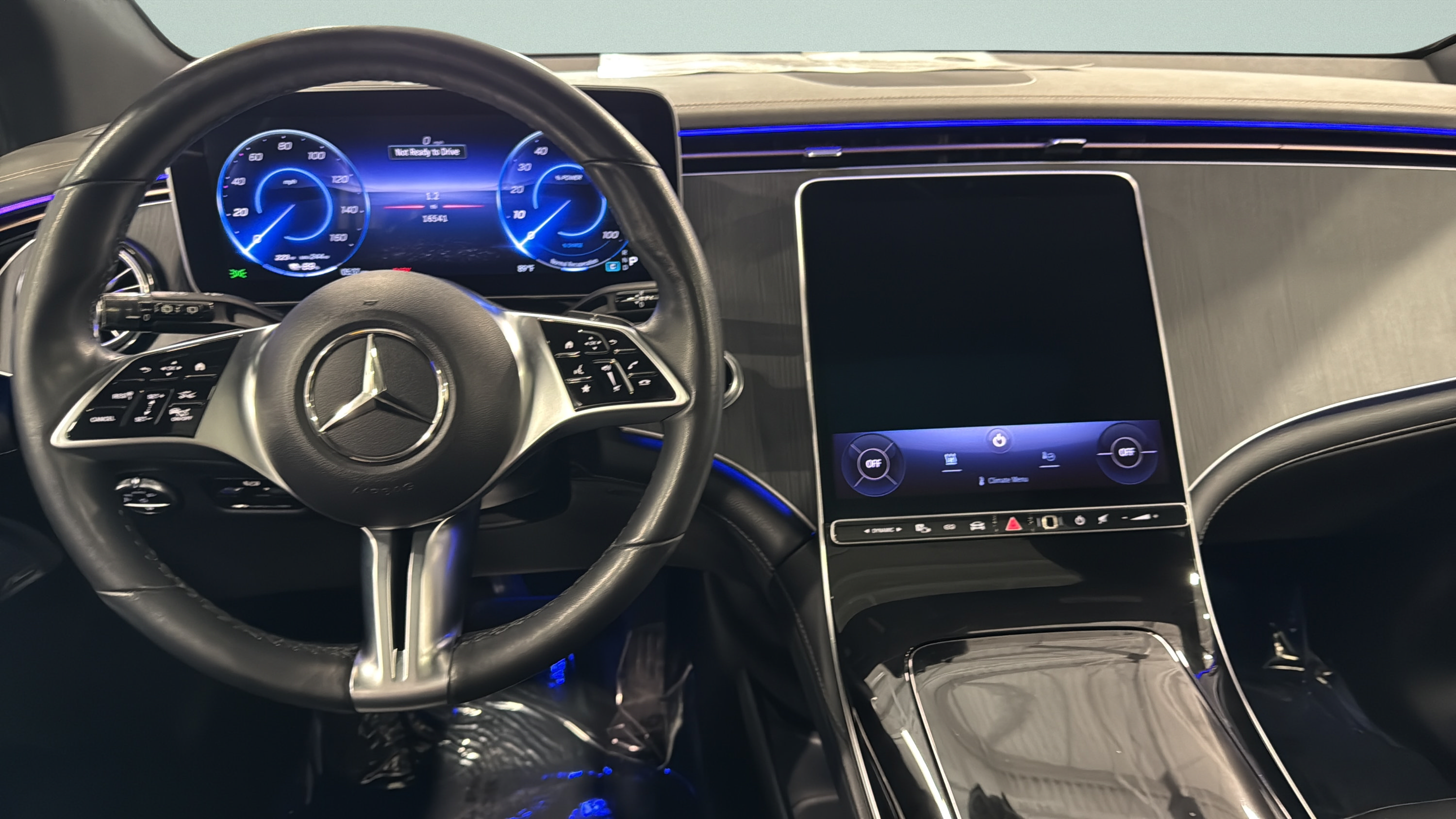 Certified 2023 Mercedes-Benz EQE 500 4MATIC SUV image 25