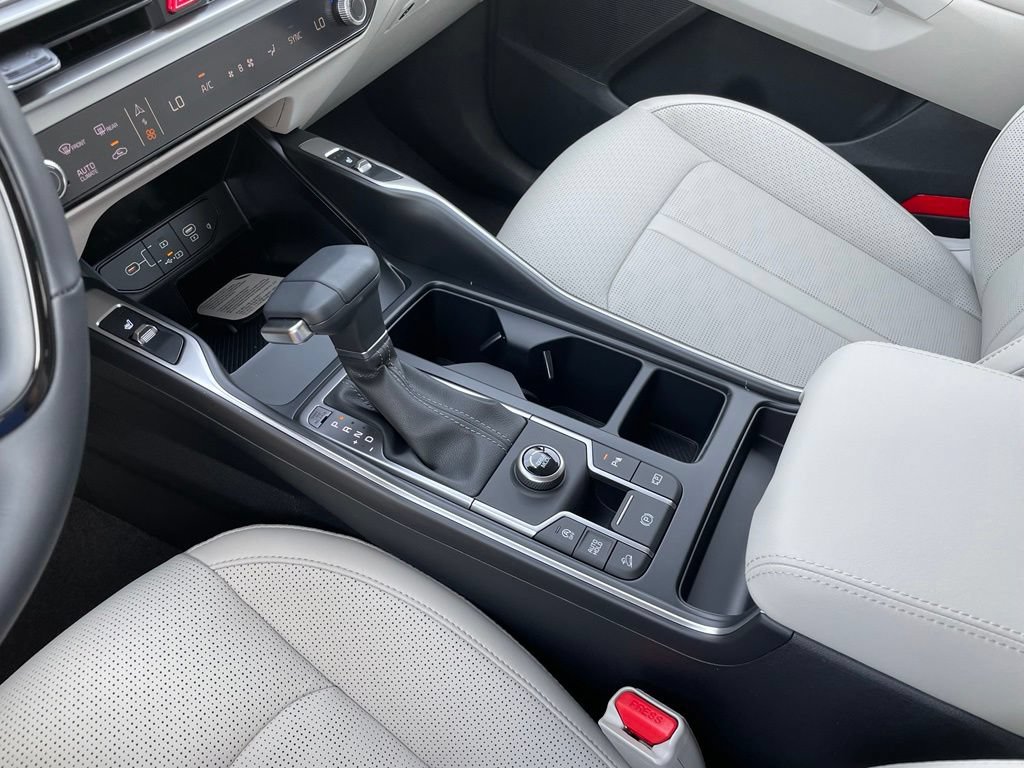 New 2026 Kia Sorento S w/ S Panoramic Sunroof Package FWD image 20