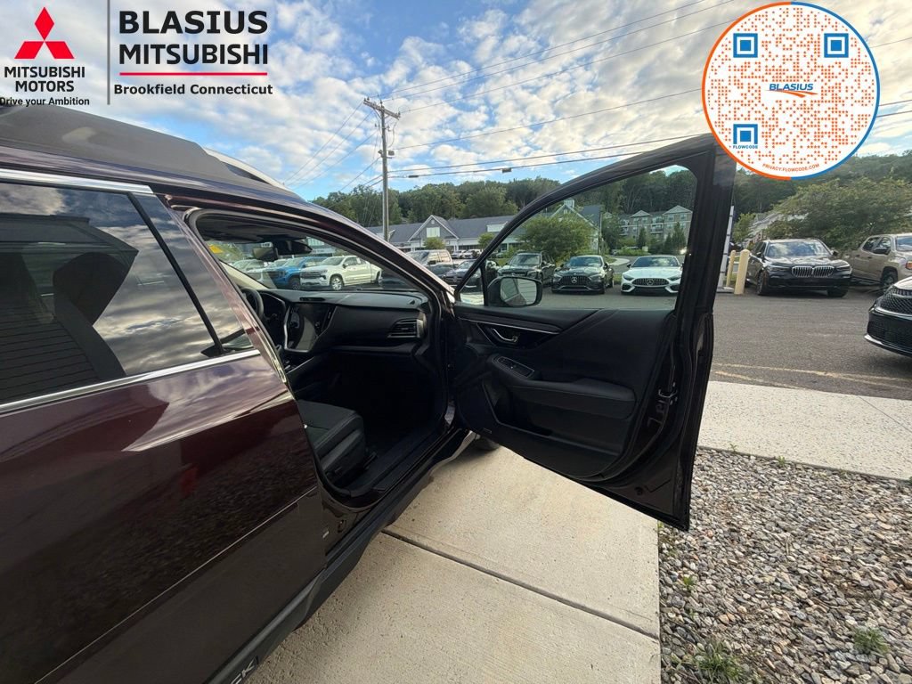 Used 2023 Subaru Outback Touring XT AWD/4WD image 28