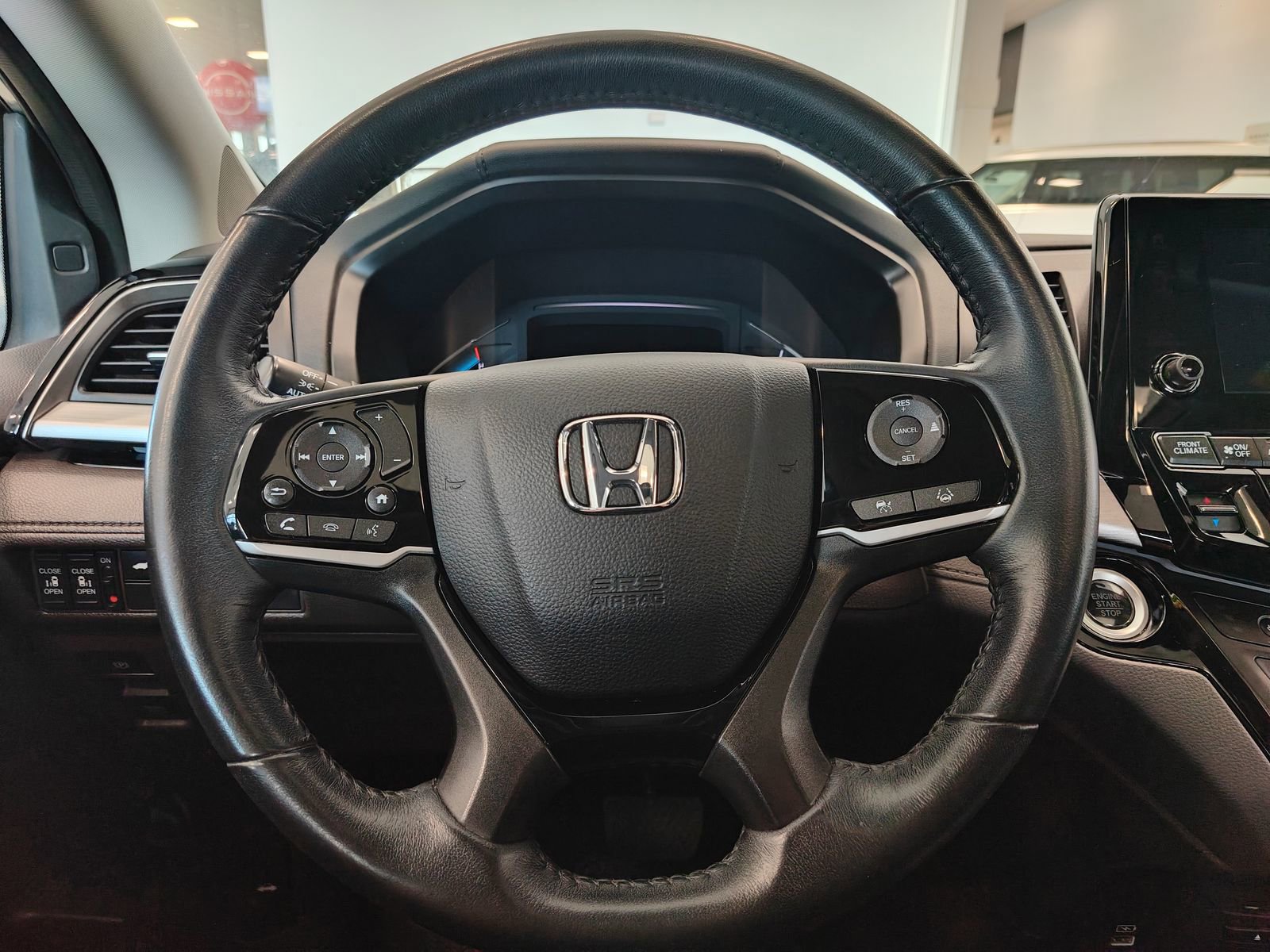 Used 2023 Honda Odyssey Touring image 19