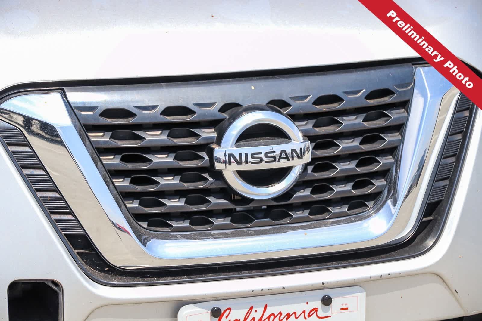 Used 2019 Nissan Kicks SV FWD image 5