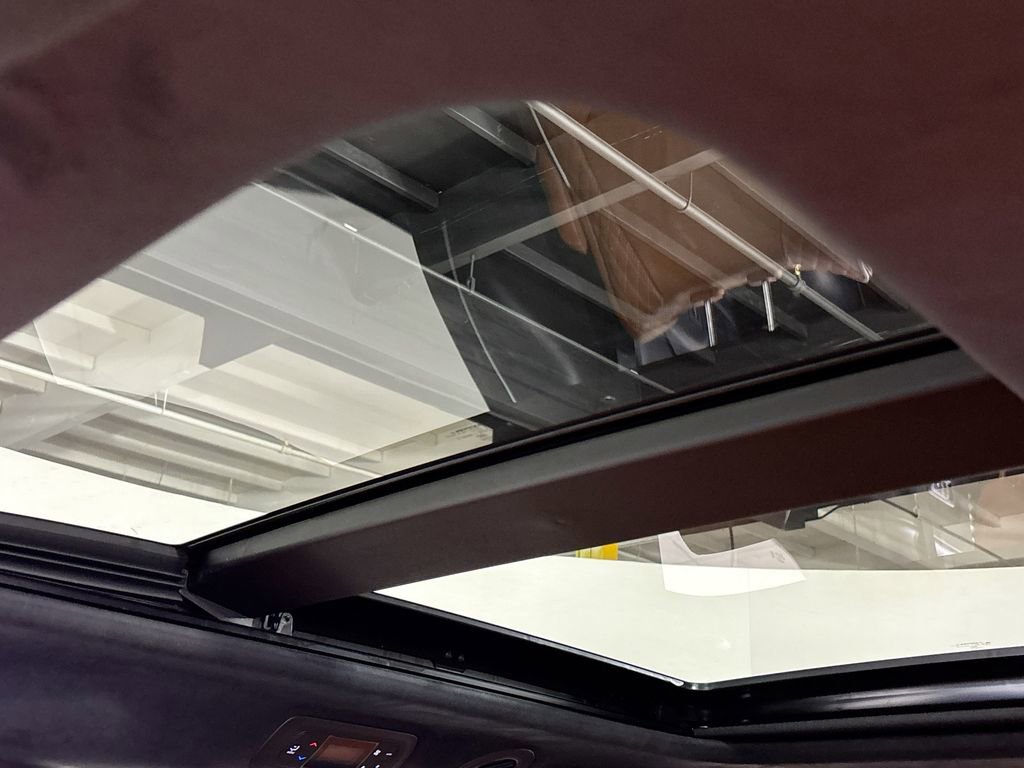 New 2026 Chrysler Pacifica Pinnacle image 19