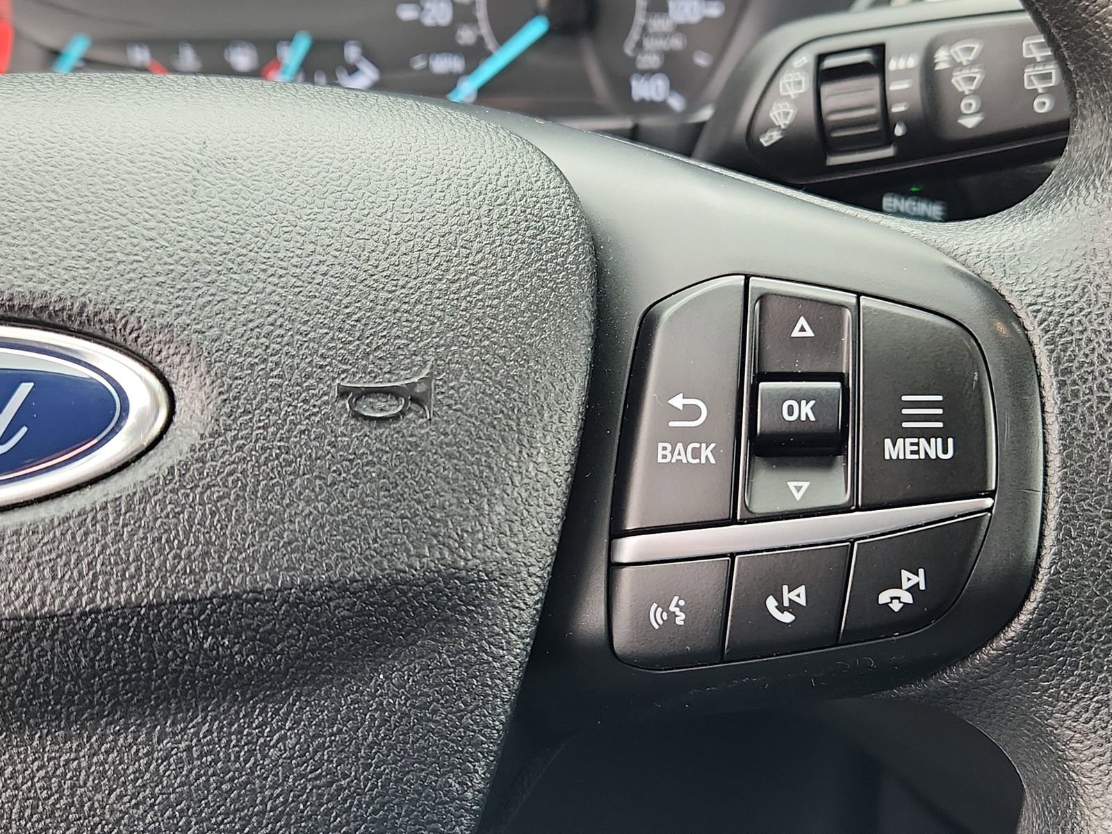 Used 2022 Ford Escape SE FWD image 21