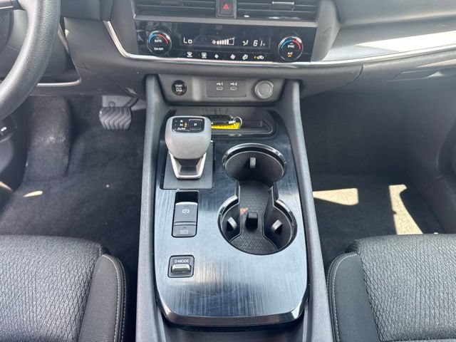Used 2024 Nissan Rogue SV FWD image 13