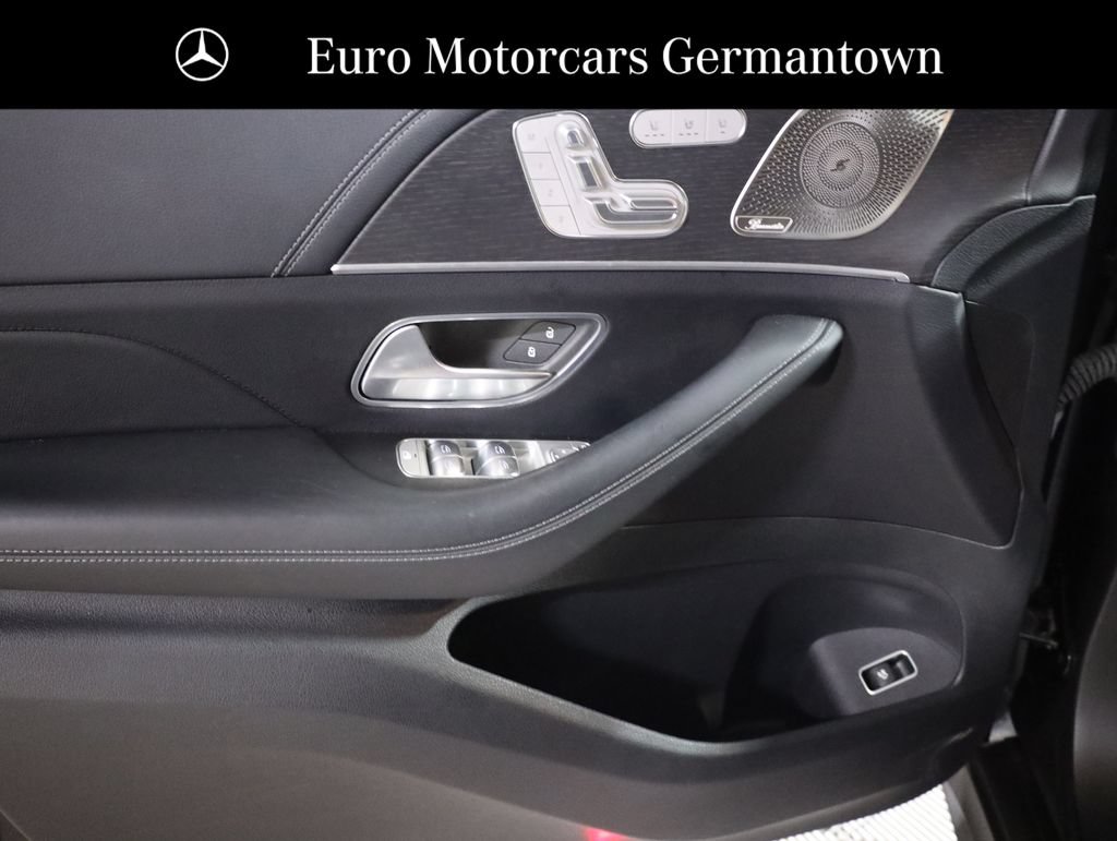 Used 2024 Mercedes-Benz GLE 53 AMG 4MATIC Coupe image 10