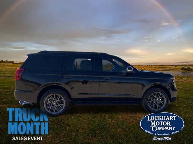 New 2026 Ford Expedition Platinum w/ Stealth Appearance Package image 8