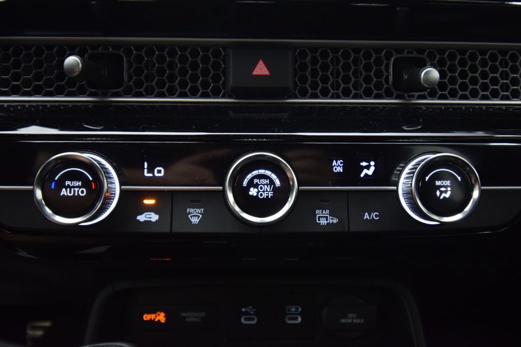 Used 2025 Honda Civic Sport image 31