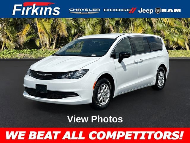New 2025 Chrysler Voyager LX