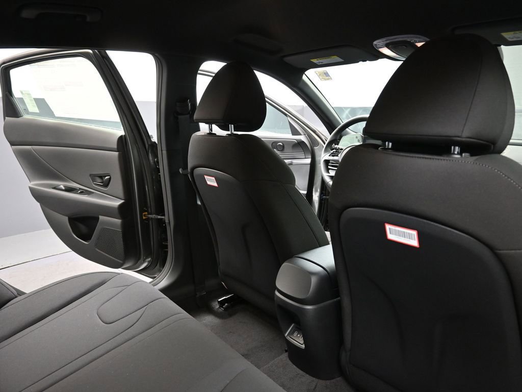 New 2026 Hyundai Elantra Sport w/ Cargo Package FWD image 15
