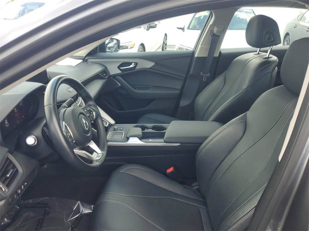 Used 2025 Acura TLX w/ Technology Package image 16
