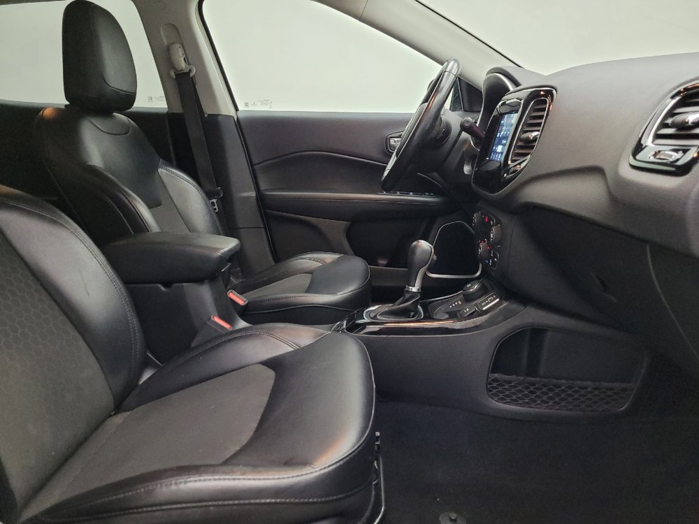 Used 2020 Jeep Compass Latitude image 21