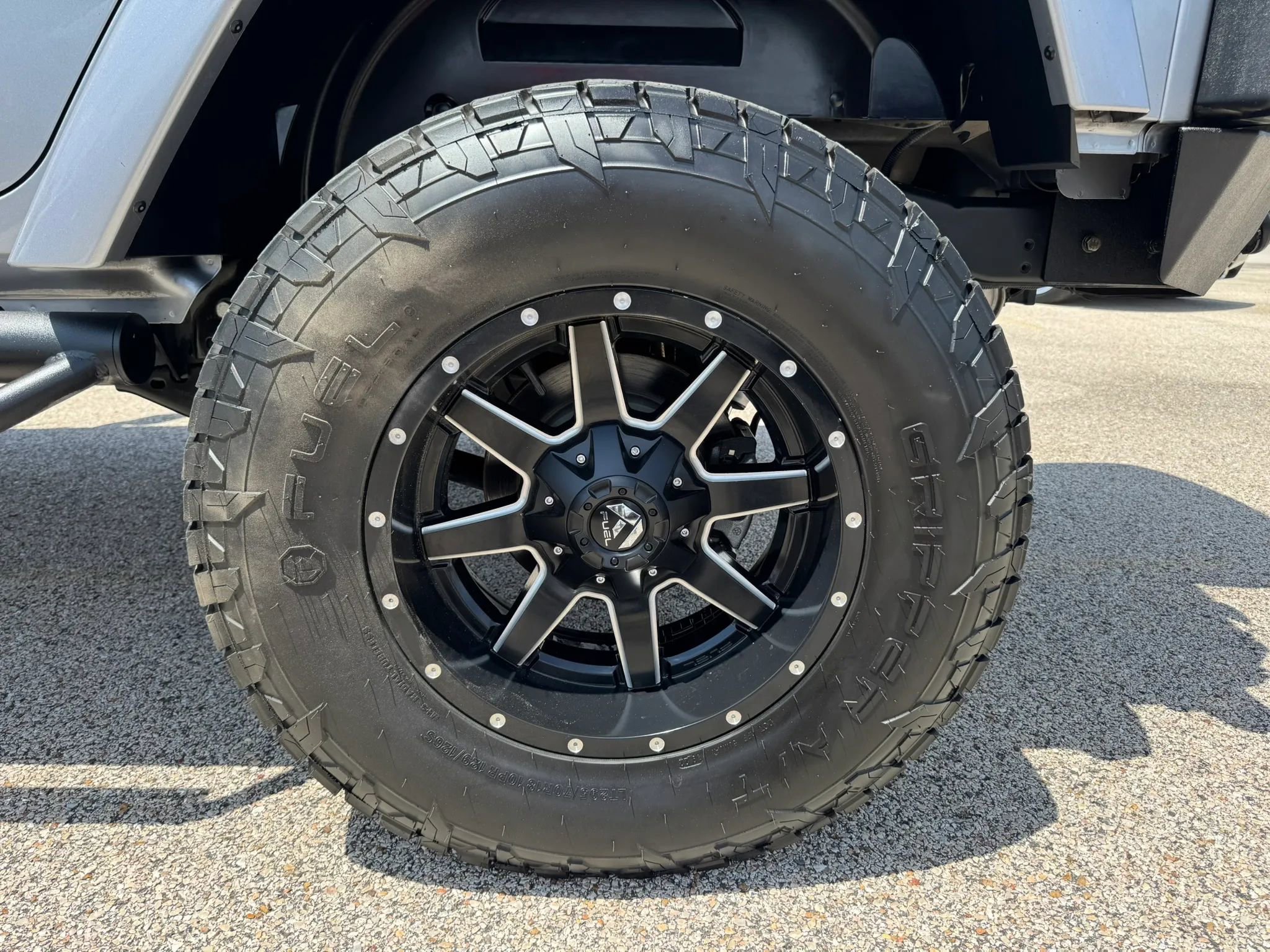 Used 2014 Jeep Wrangler Unlimited Sahara w/ Max Tow Package AWD/4WD image 22
