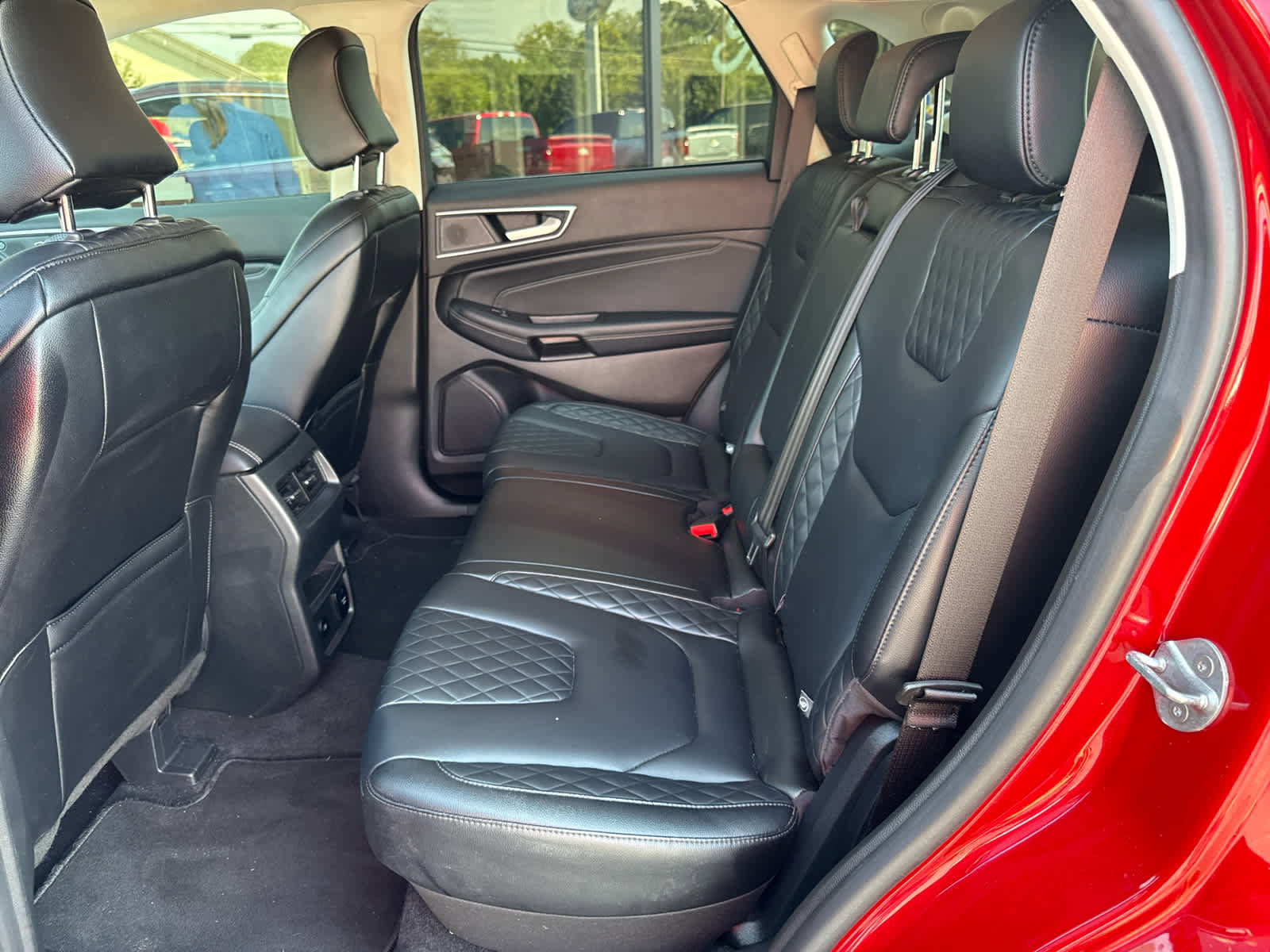 Certified 2024 Ford Edge Titanium image 23