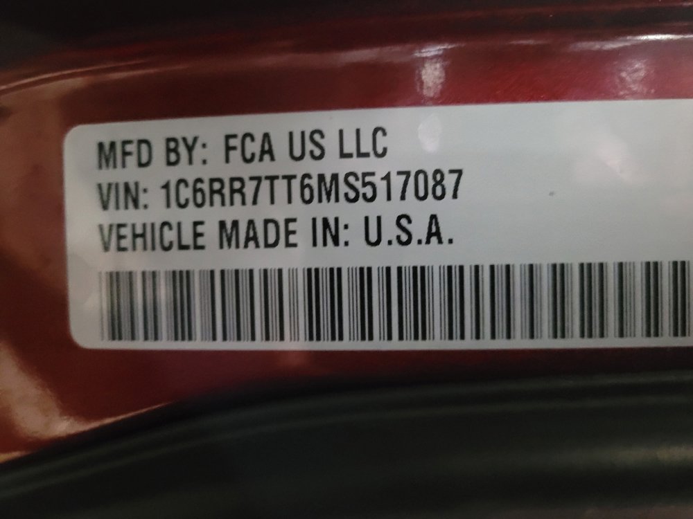 Used 2021 RAM 1500 Classic SLT image 33