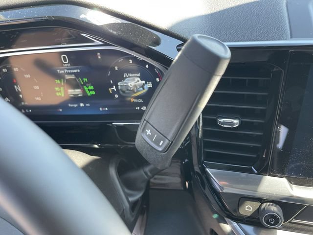 New 2026 Chevrolet Silverado 3500 High Country w/ Technology Package AWD/4WD image 19