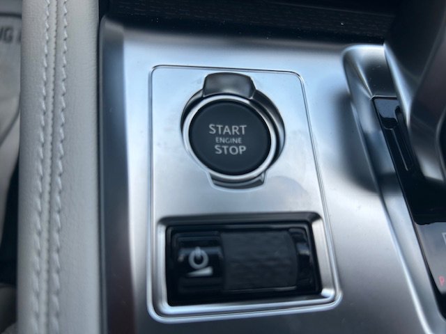 Used 2026 Jaguar F-PACE R-Dynamic S image 28