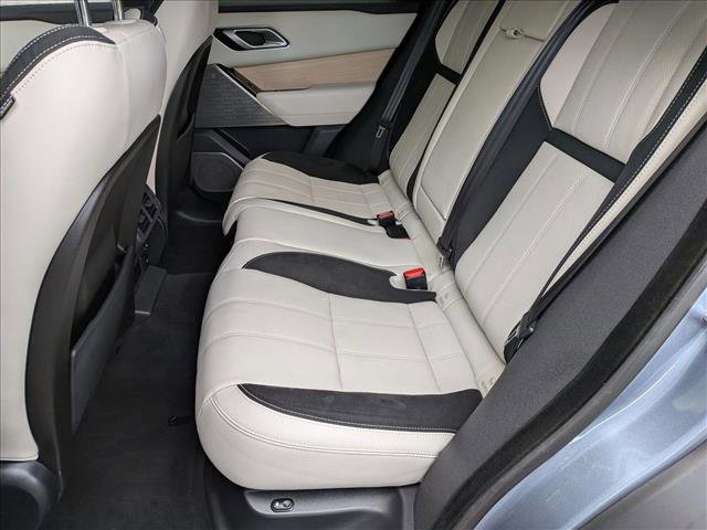 Used 2019 Land Rover Range Rover Velar R-Dynamic SE image 20