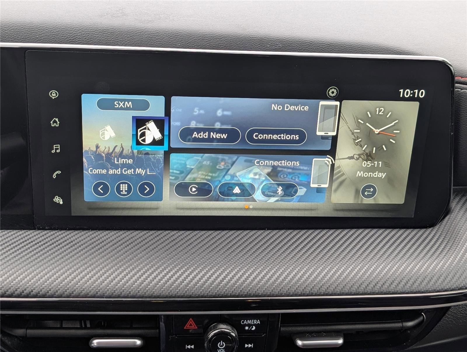 Used 2025 Nissan Kicks SR AWD/4WD image 25