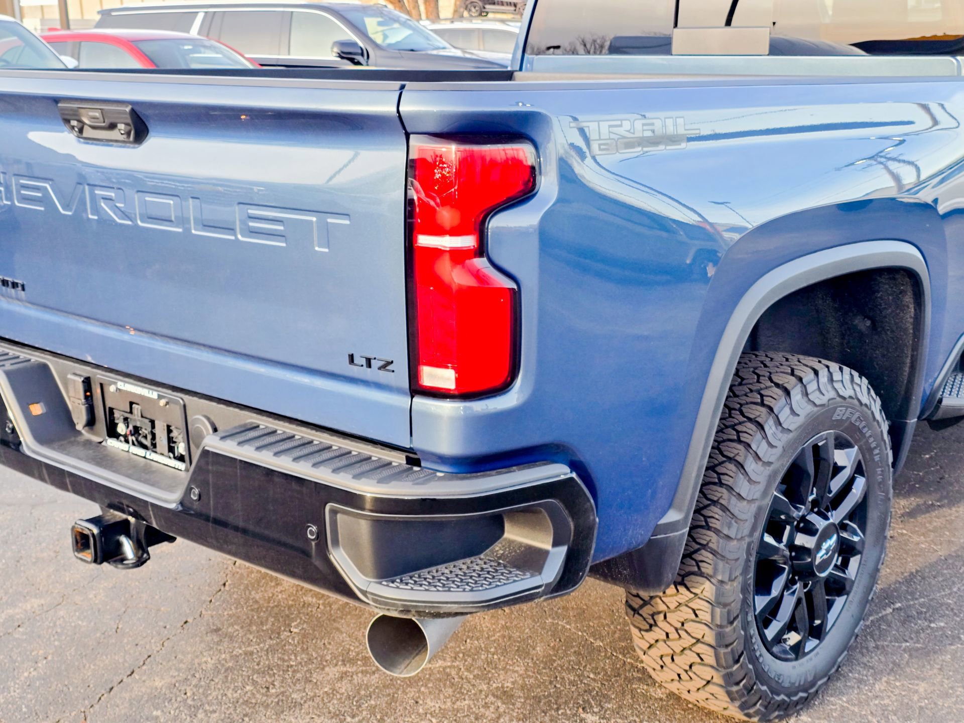 Used 2025 Chevrolet Silverado 2500 LTZ w/ LTZ Plus Package image 15