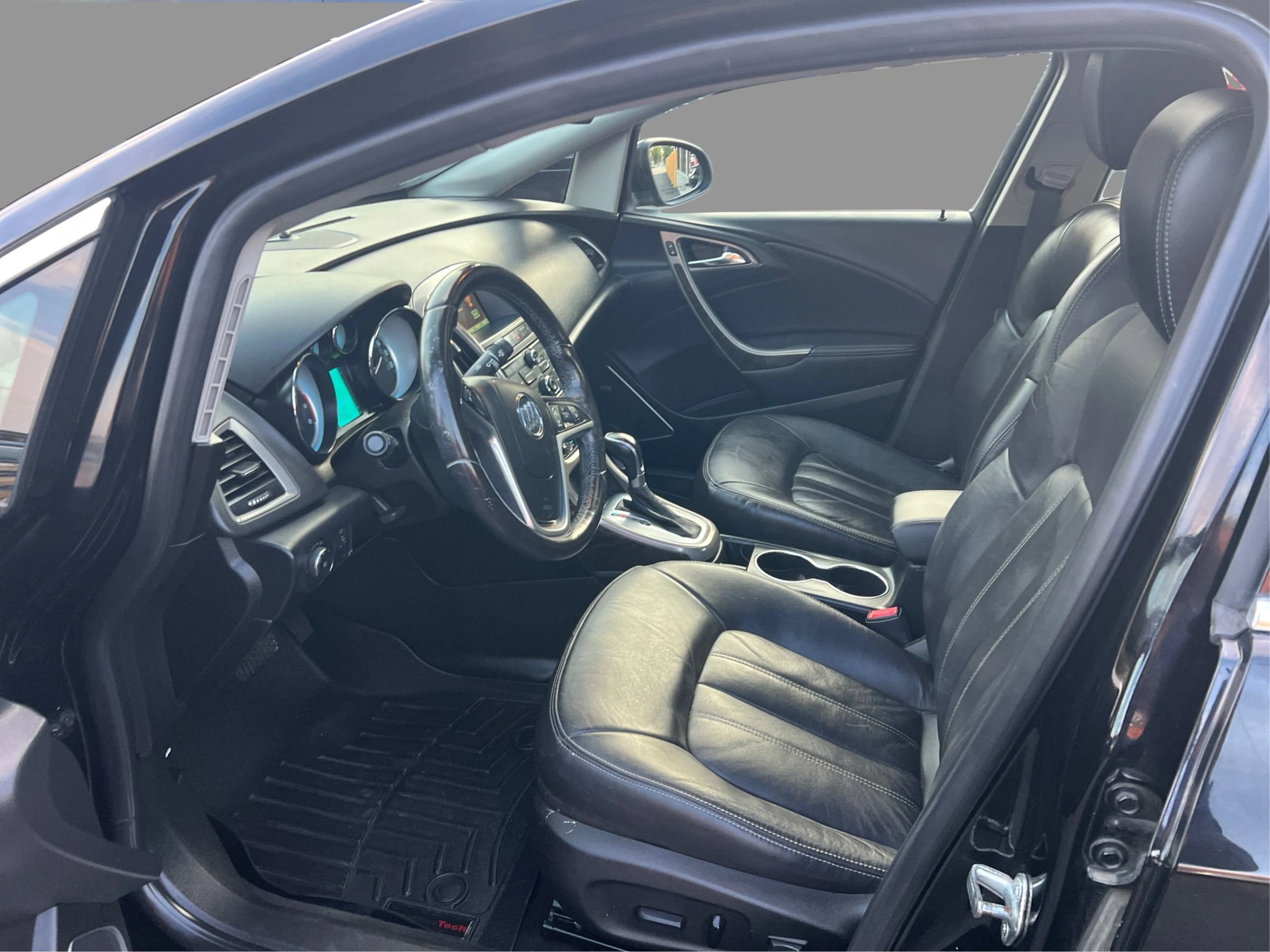 Used 2016 Buick Verano Leather w/ Experience Buick Package FWD image 10
