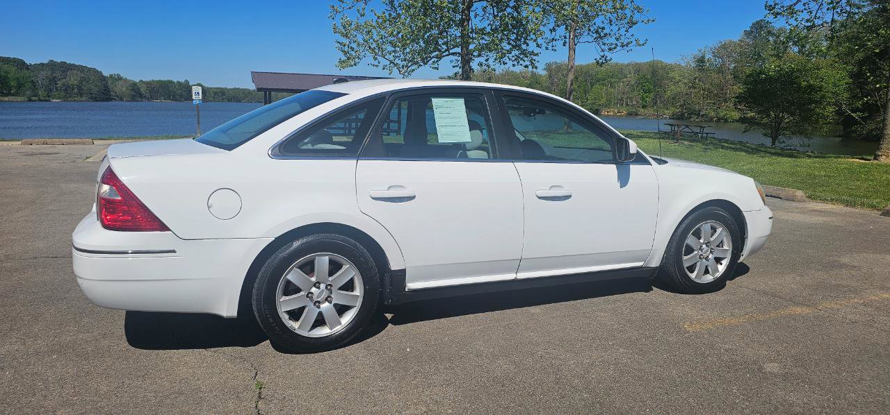 Used 2007 Ford Five Hundred SEL image 5