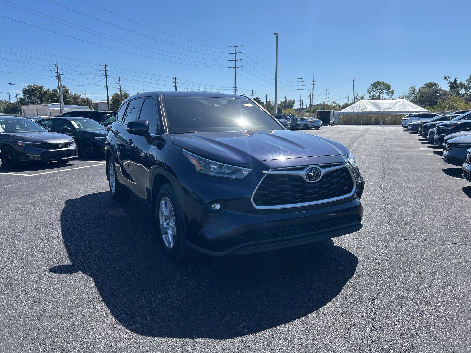 Used 2020 Toyota Highlander LE