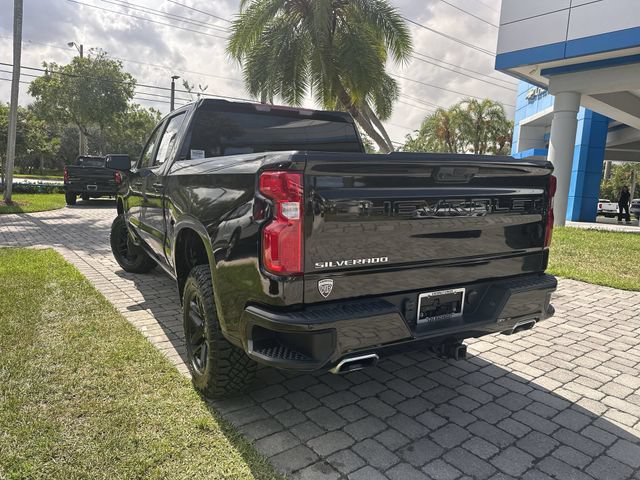 Used 2023 Chevrolet Silverado 1500 LT Trail Boss AWD/4WD image 12