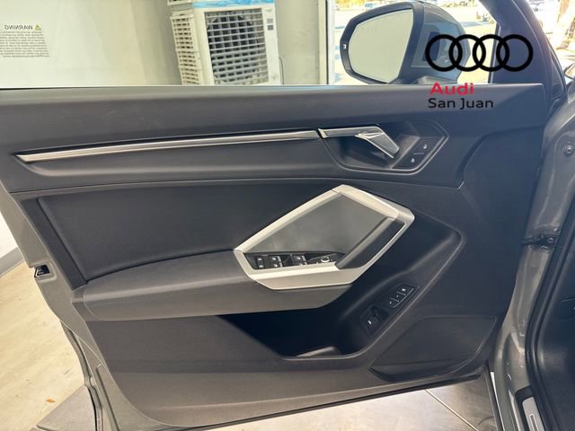 Certified 2025 Audi Q3 2.0T Premium w/ Convenience Package image 32