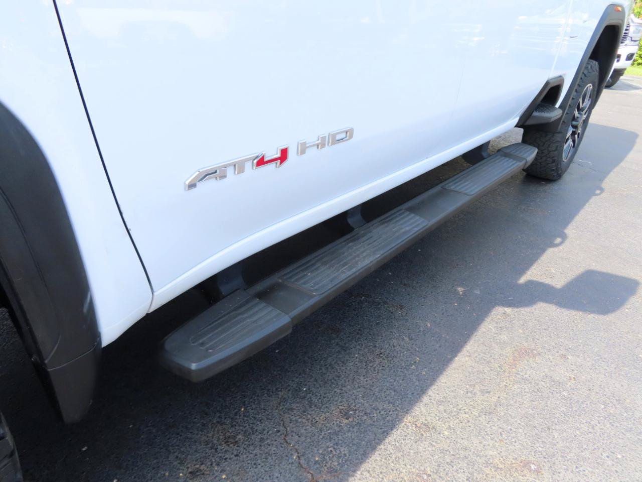 Used 2020 GMC Sierra 2500 AT4 w/ AT4 Premium Package AWD/4WD image 14