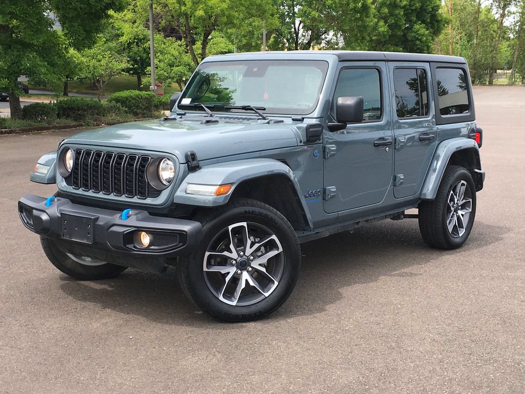 Used 2024 Jeep Wrangler Unlimited AWD/4WD image 1