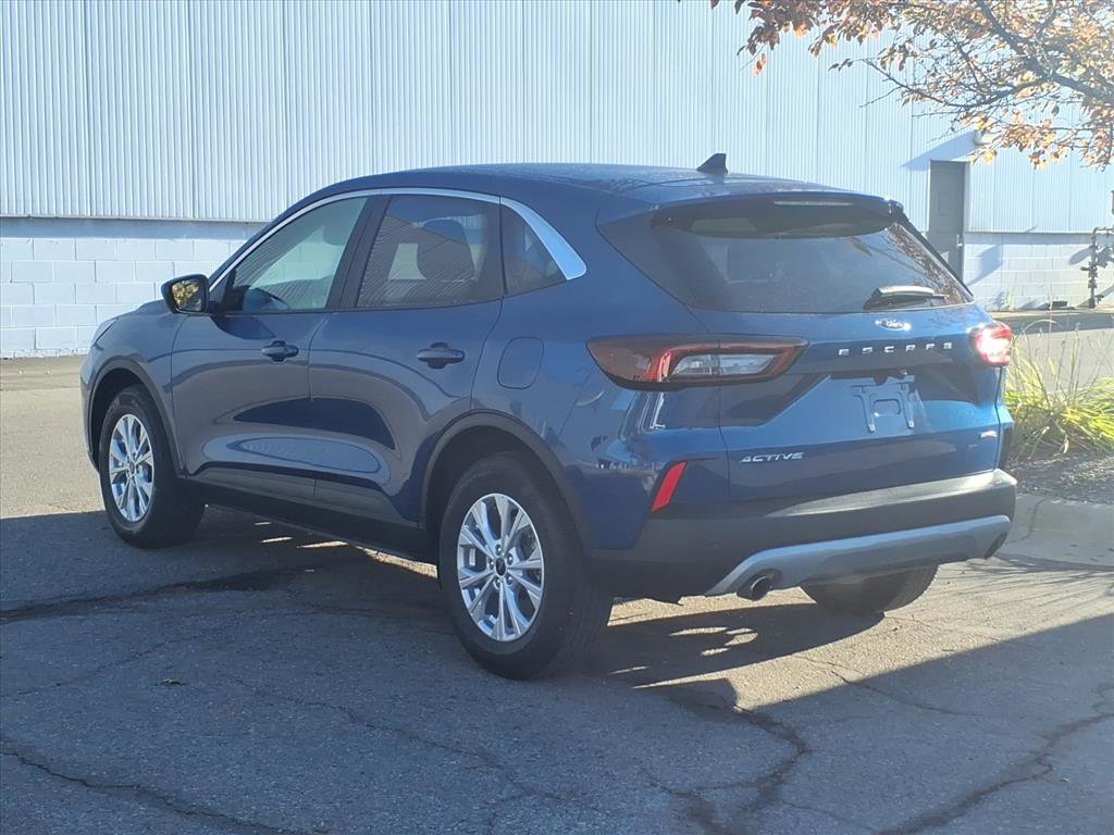 Certified 2023 Ford Escape Active w/ Tech Pack #2 image 4