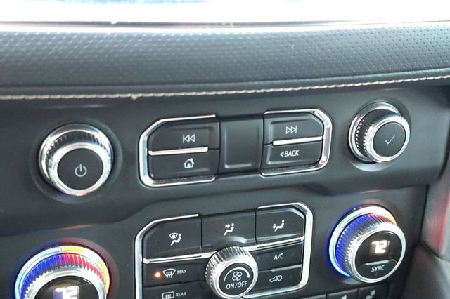 Used 2024 GMC Yukon SLT image 31