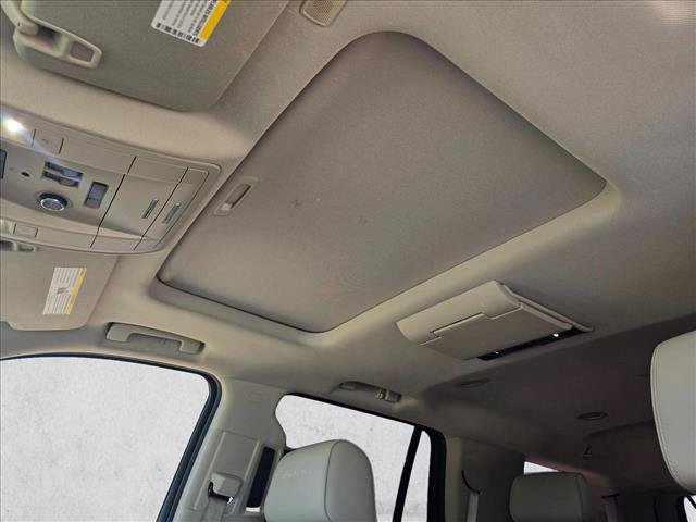 Used 2018 GMC Yukon Denali w/ Open Road Package RWD image 12
