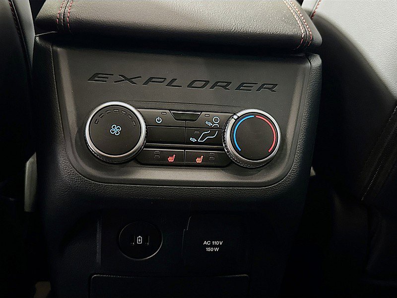 New 2025 Ford Explorer ST-Line w/ Premium Package AWD/4WD image 26